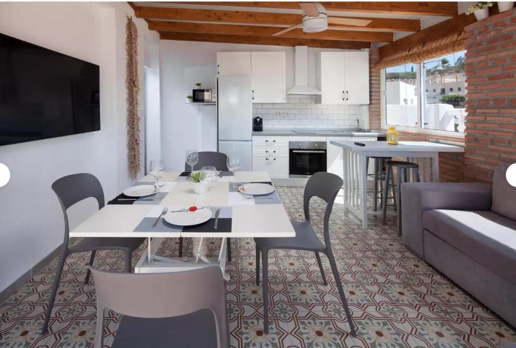 Apartamentos Lolitalola Holidays Salobrena Luaran gambar